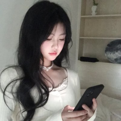 迷雾中的她